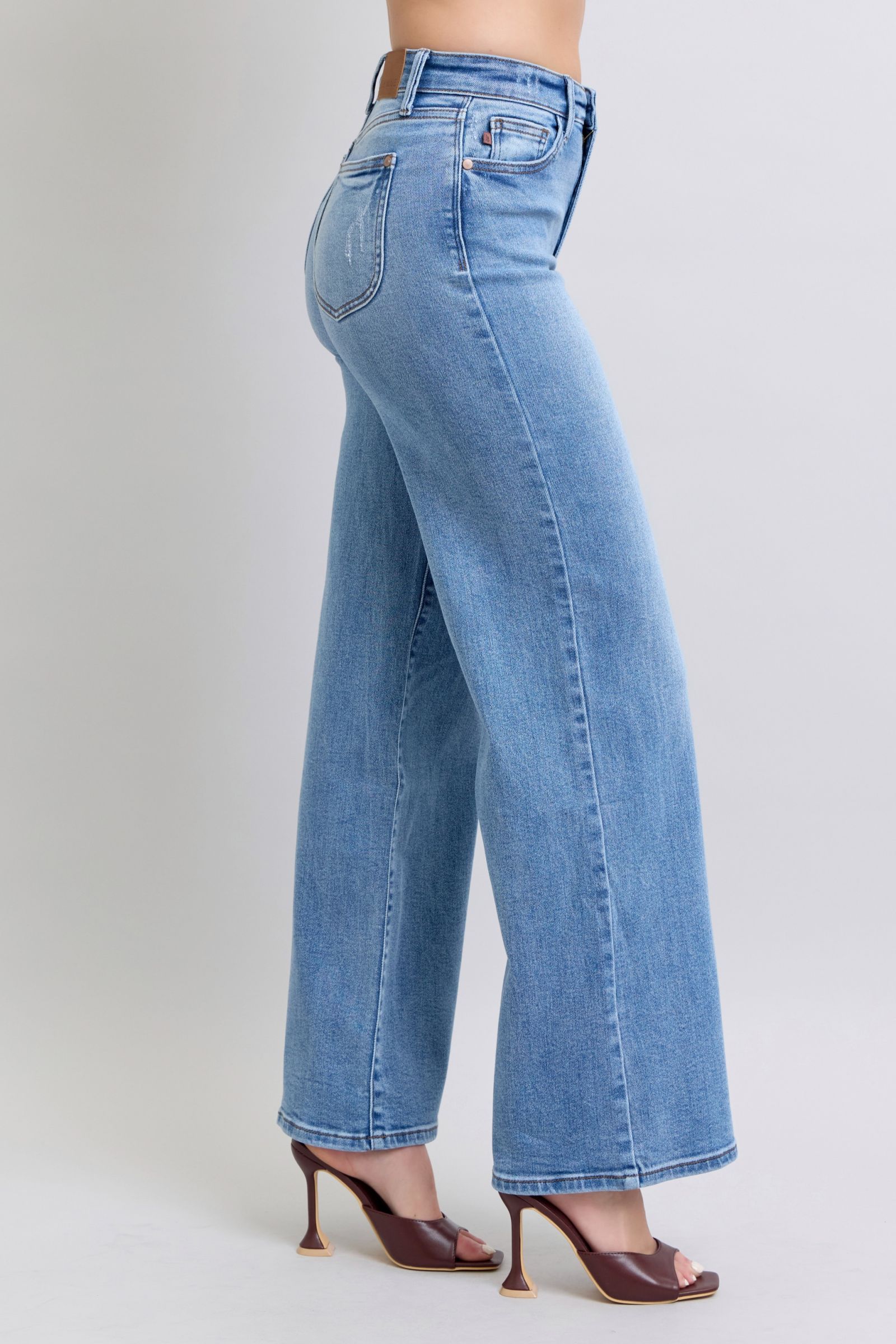 Judy Blue Full Size Wide Leg Jeans with Pockets flare