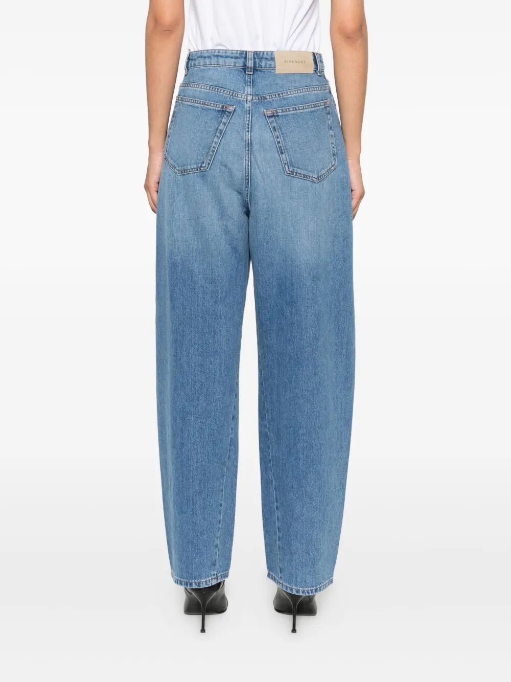 Givenchy ladies Cocoon Logo-Patch Jeans barrel leg blue