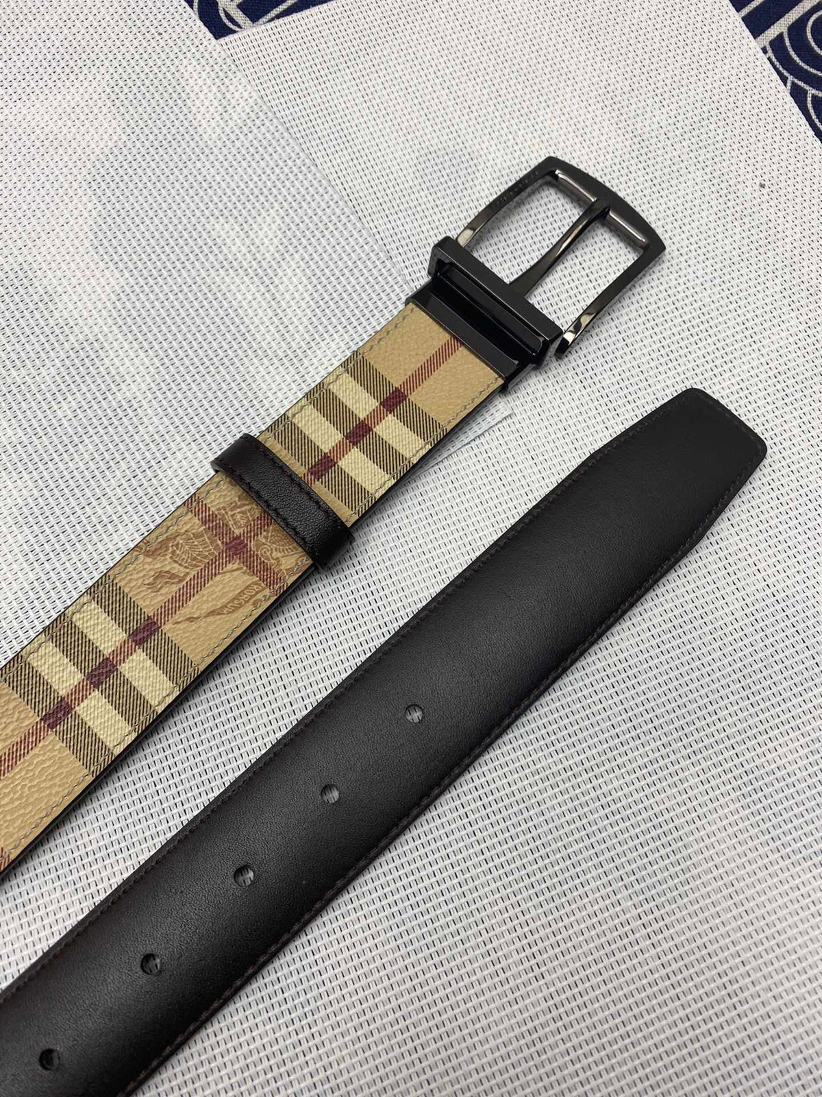 Burberry Men's Belt plaid tan