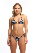 Micro bikini Copacabana G string swimsuit beach resort black white