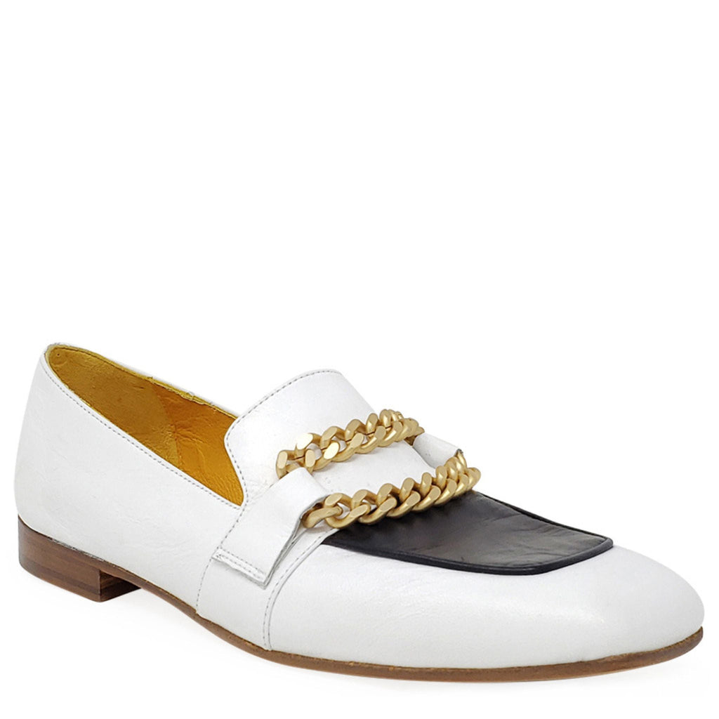 Flat Loafer Wht/Blk spectator flats career Madison Maison w/chain