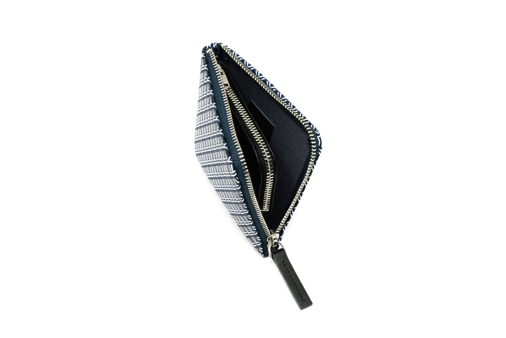 Zipped Coin Purse (Large)  -  White Frame Black Navy Inden Japan leather wallet