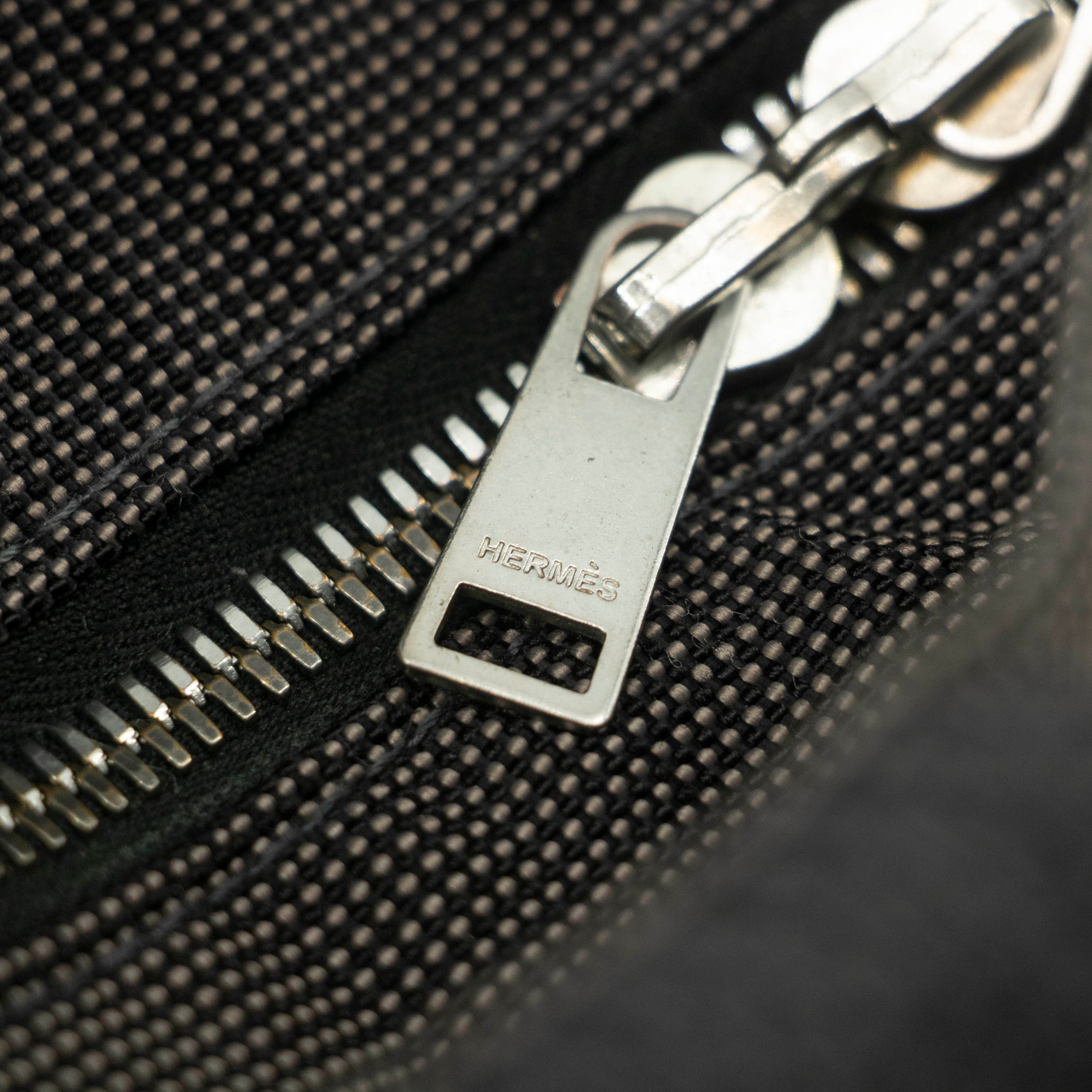 Hermes Herline MM Grey Canvas Tote Bag #4781 purse handbag