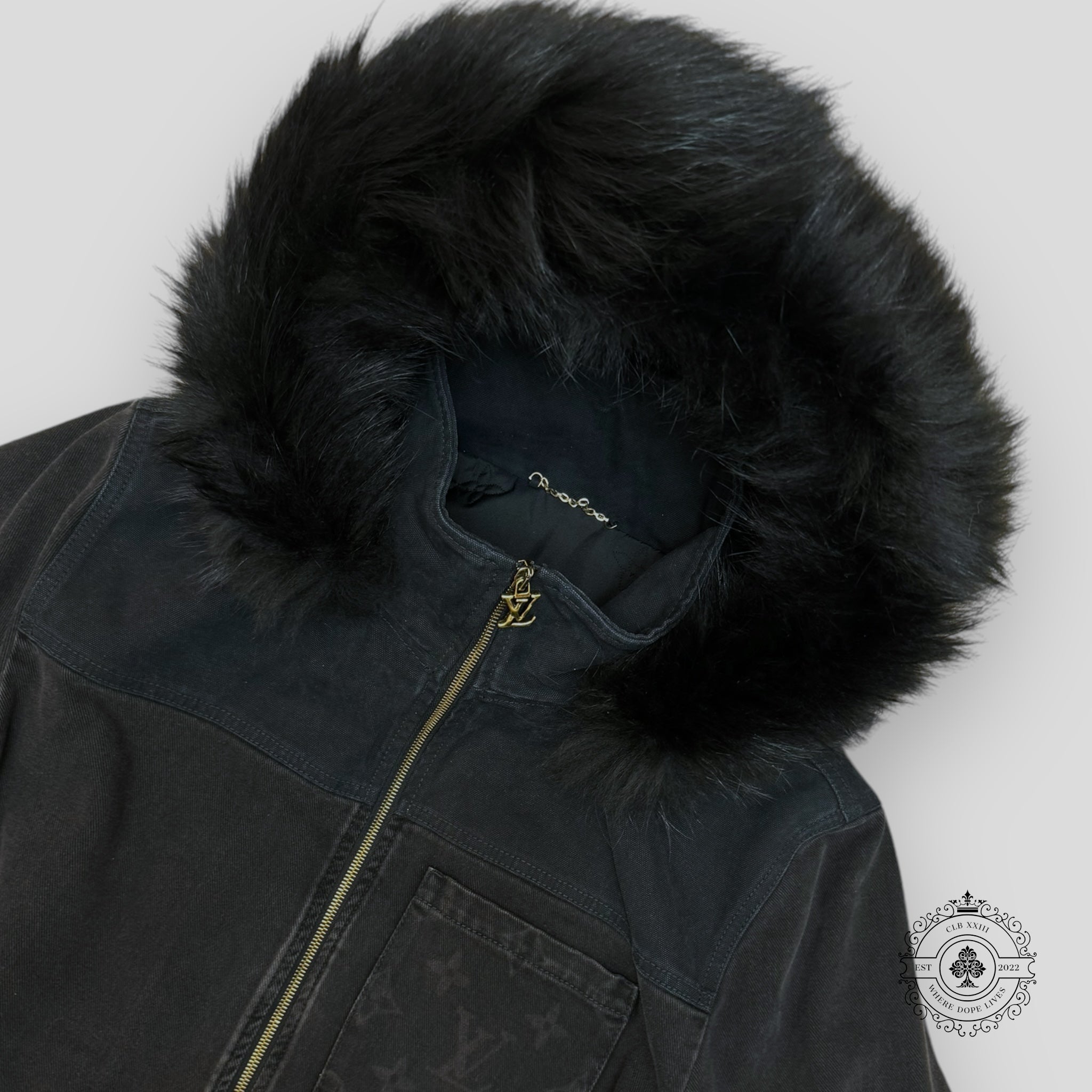Louis Vuitton Denim Blouson coat With Fur Hood jacket men's 50