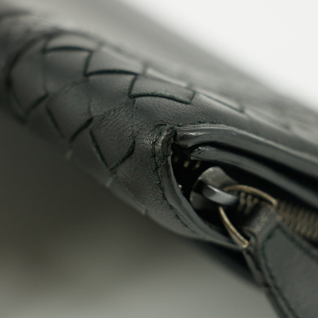 Bottega Veneta Intrecciato Black Bifold Long Wallet #5197