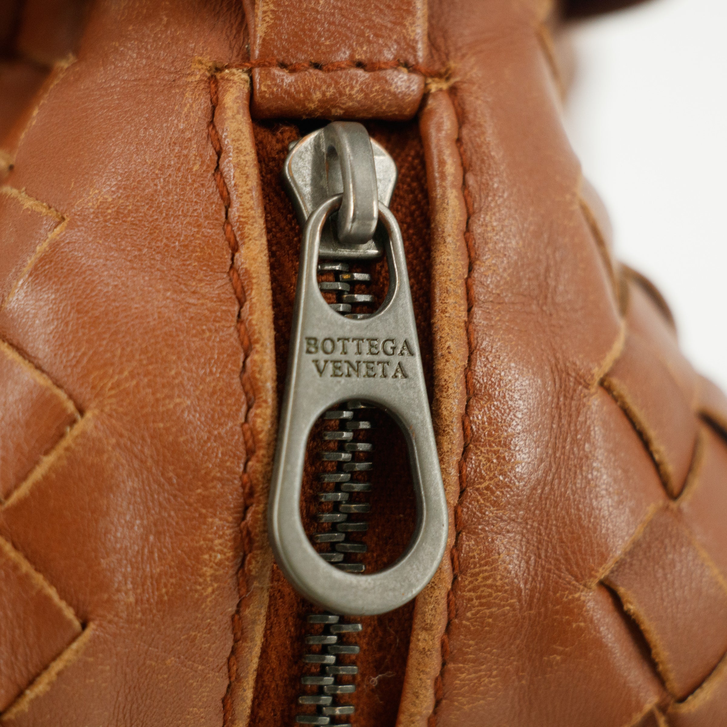 Bottega Veneta Intrrecciato Brown Leather Cosmetic Bag #5744