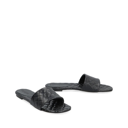 Bottega Veneta Amy Leather Mules ladies black slippers sandals