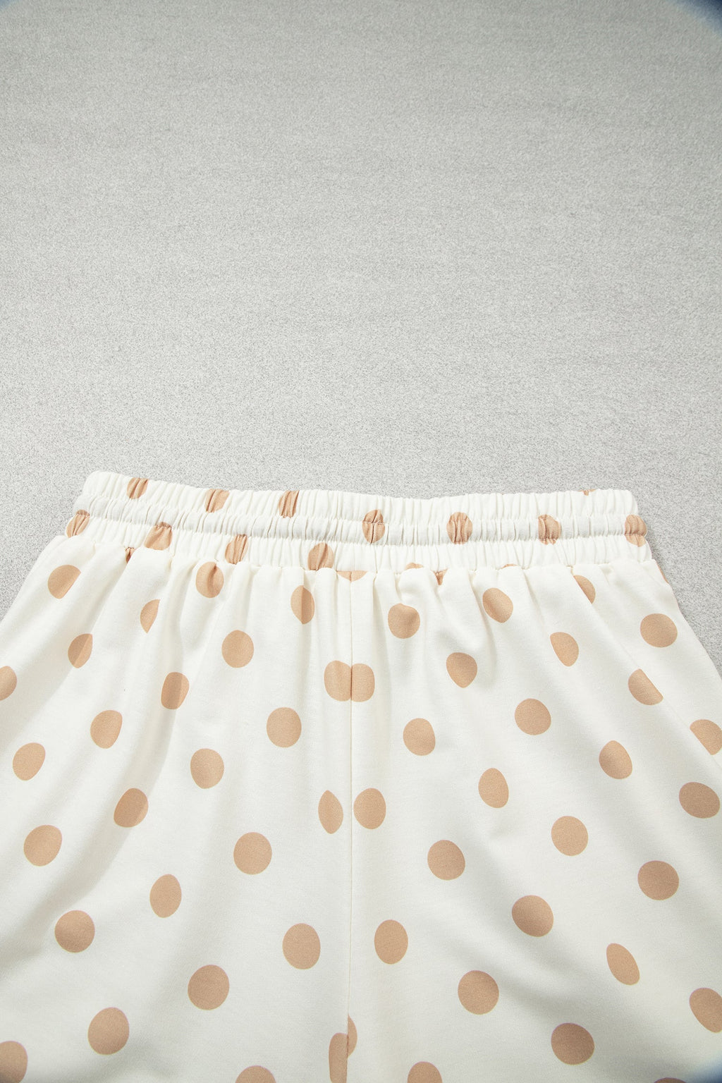 Zoey Pullover Patch Pocket Casual Shorts Set Pink or Khaki Outfit  Indie & Co. Ladies polka dot