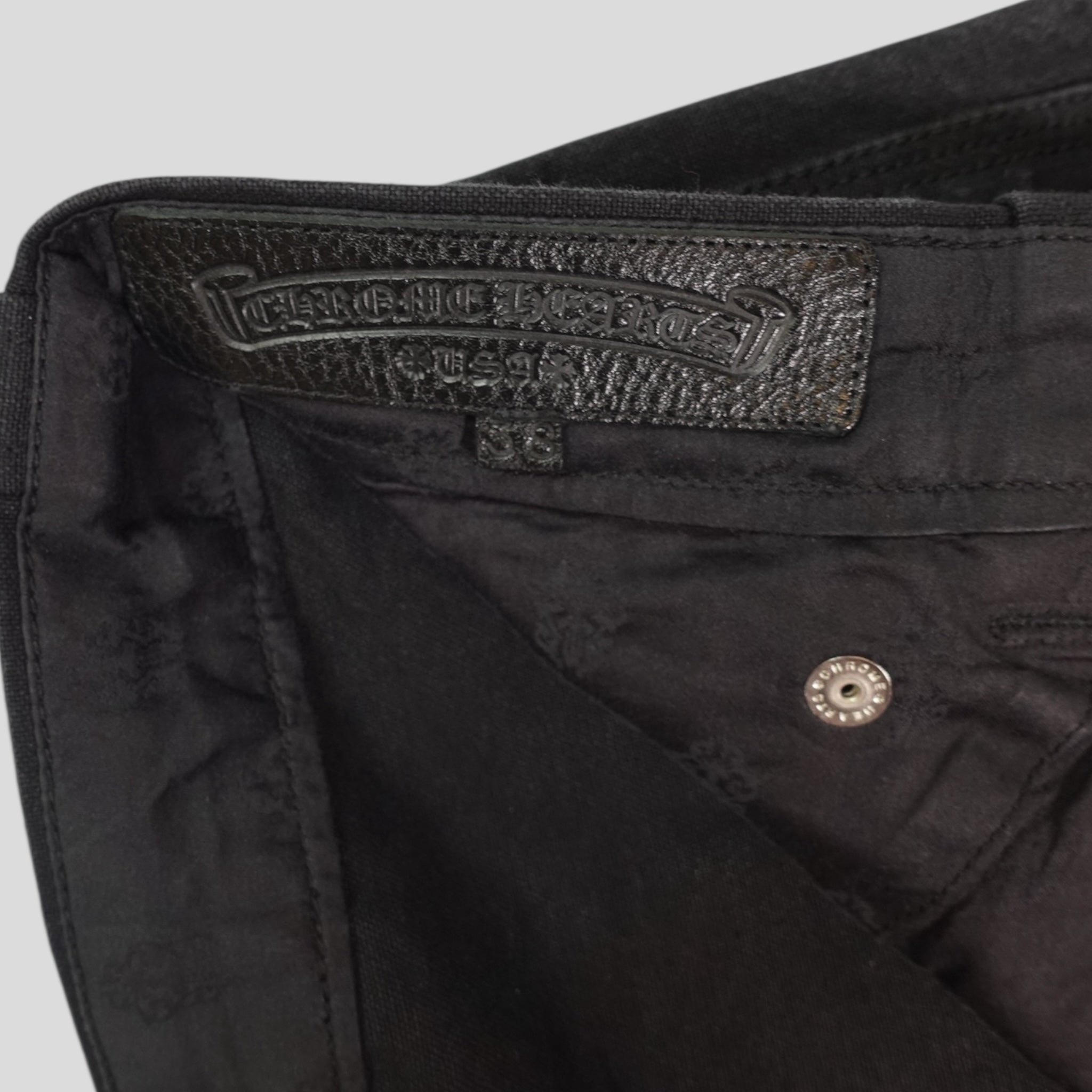 Chrome Hearts 13 Cross Patch Carpenter Shorts in Black cotton & leather 38