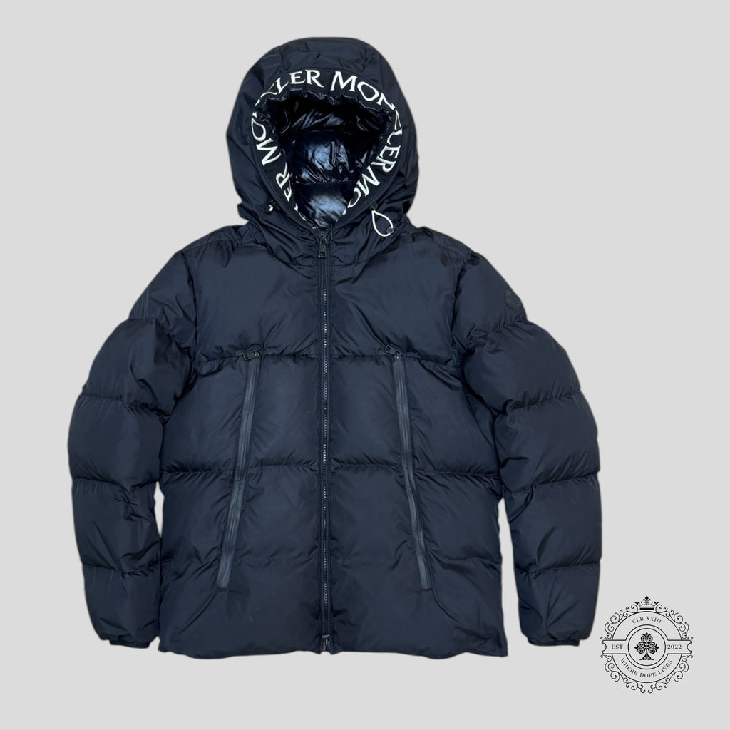Moncler Montcla Short Down Jacket in Black 5 parka puffer coat men's unisex