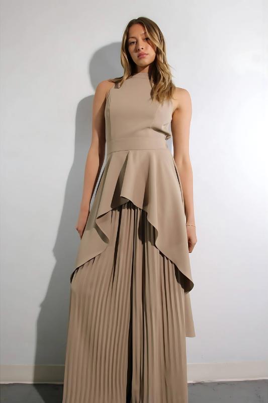 LUXE ALLURE Escape to Milan Taupe Pleated Pants Set