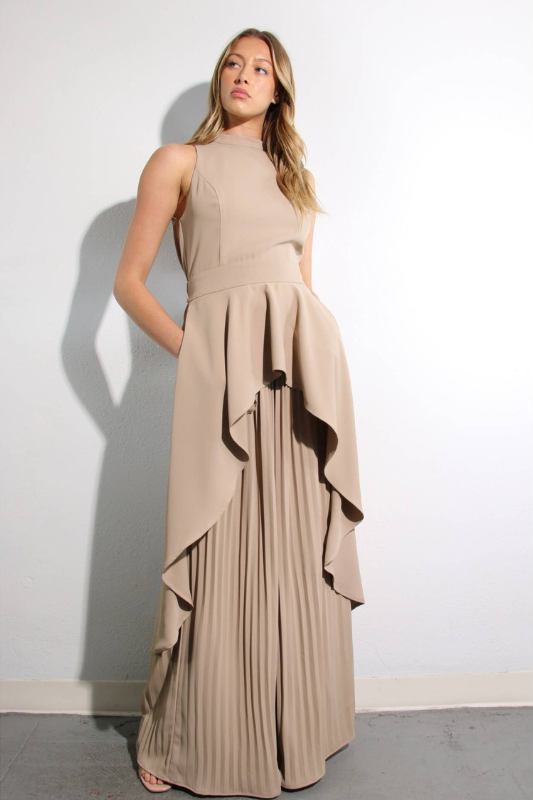 LUXE ALLURE Escape to Milan Taupe Pleated Pants Set