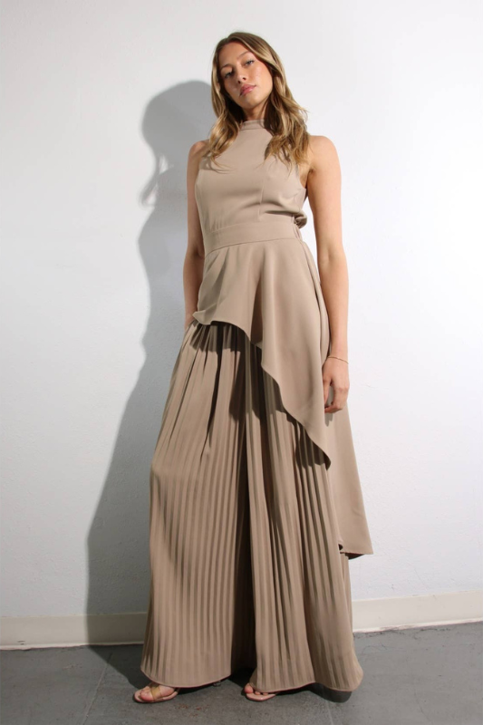LUXE ALLURE Escape to Milan Taupe Pleated Pants Set