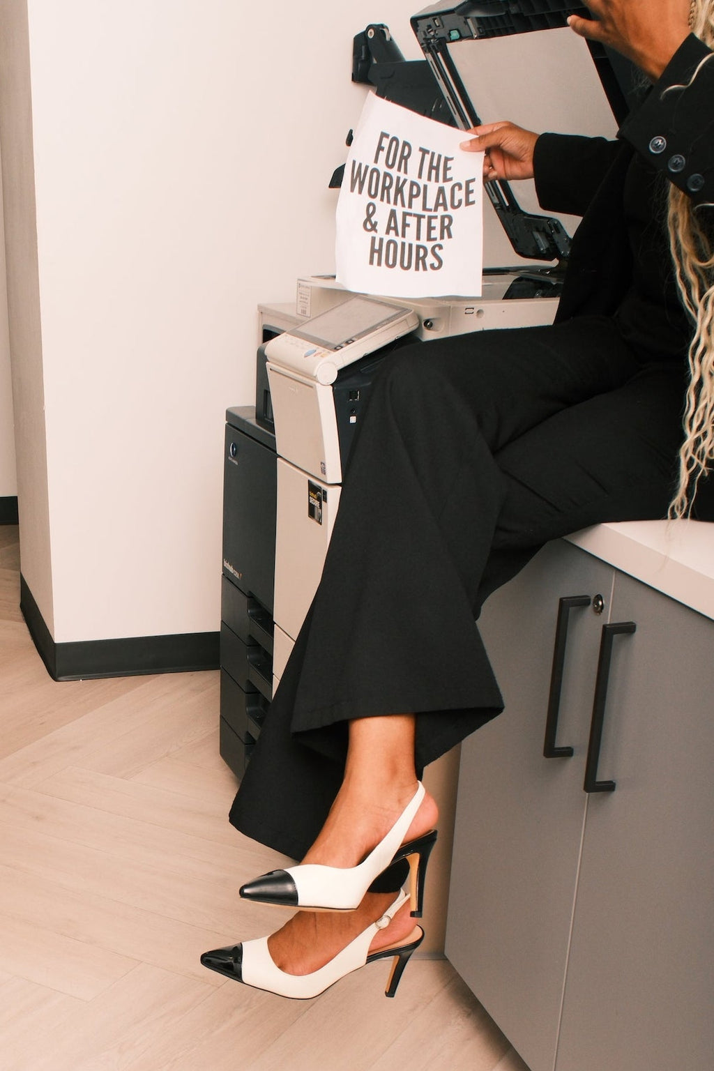 Drew Slingback Pumps Vaila 9 slingbacks heels spectator black white