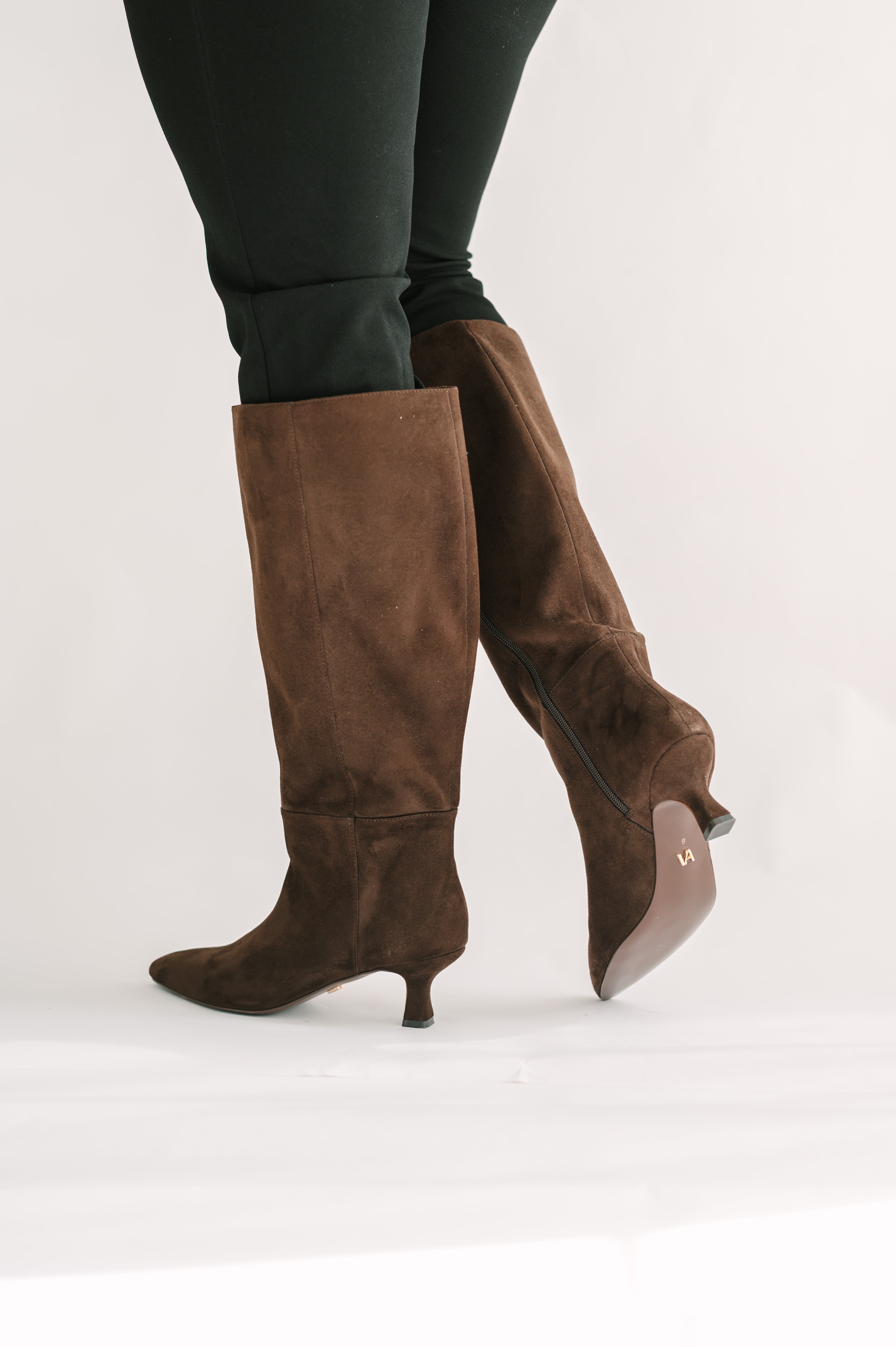 Alice Boots Brown large size plus brown suede wide calf