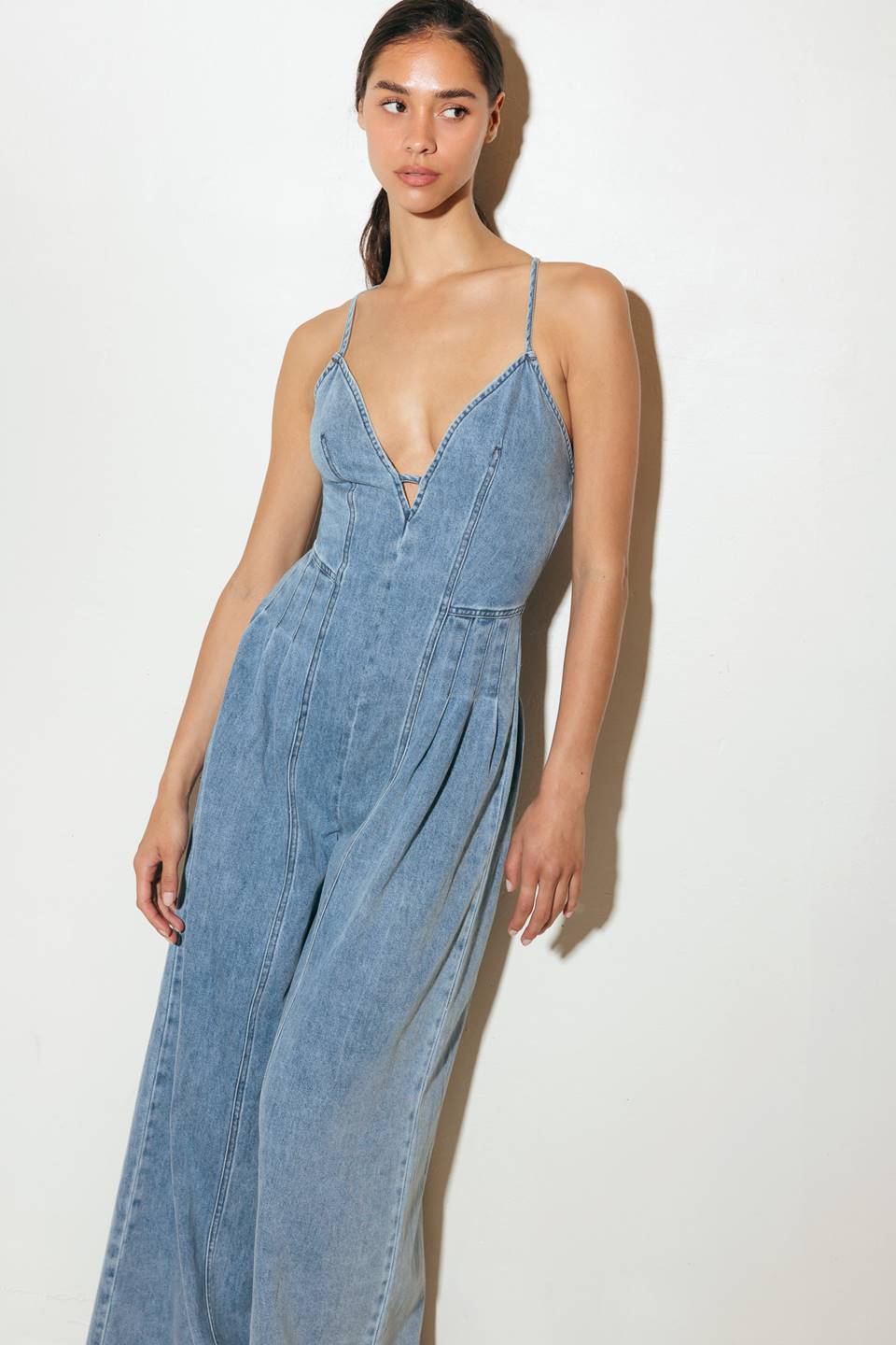 EASED LINE LIGHT DENIM JUMPSUIT Flying Tomato  Spaghetti Strap Wide Leg Blue Jean
