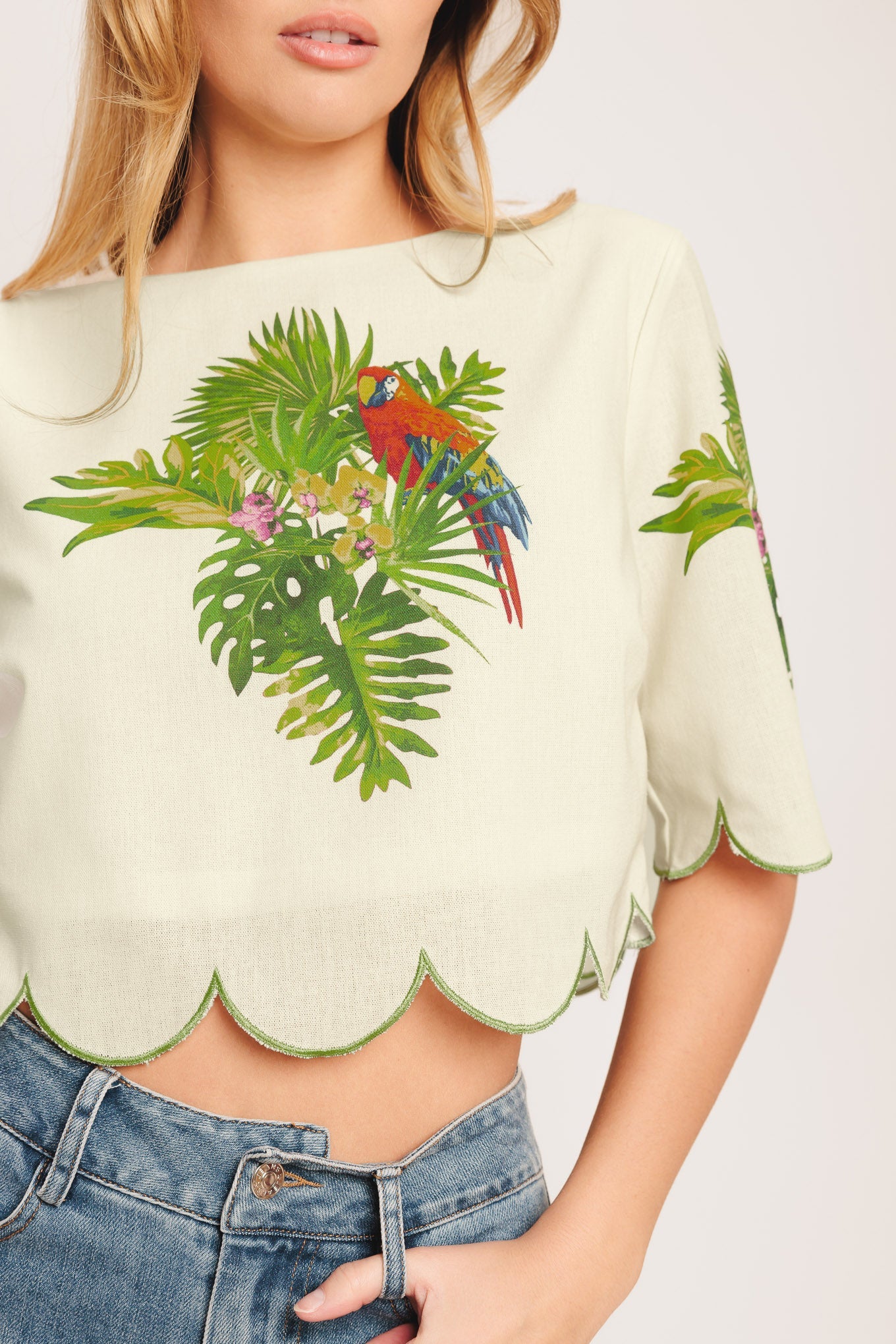 ISLAND ELEGANCE WOVEN CROP TOP Flying Tomato Summer Resort Parrot