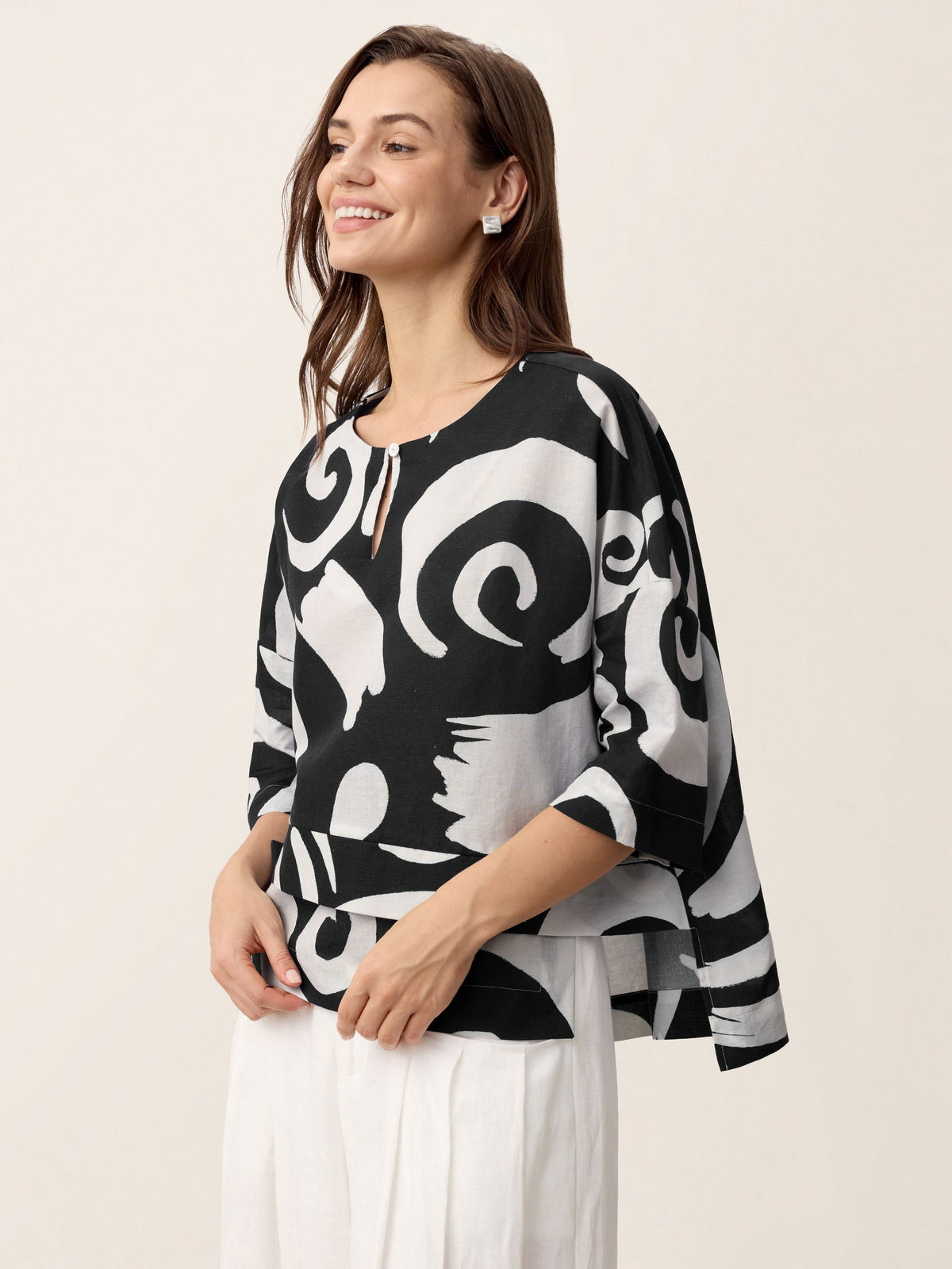 Linen Layered Asymmetric Top NOREEN loose fit shirt blouse