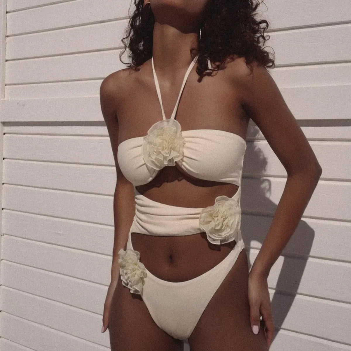 Floral cut-out one piece swimsuit with rosettes monokini