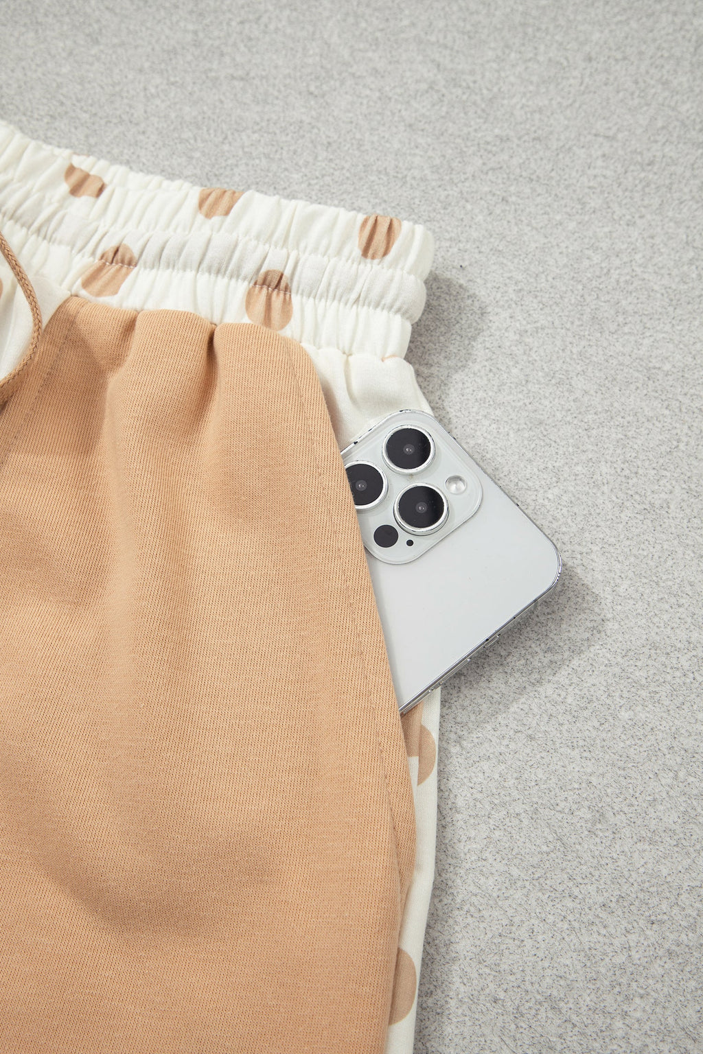 Zoey Pullover Patch Pocket Casual Shorts Set Pink or Khaki Outfit  Indie & Co. Ladies polka dot