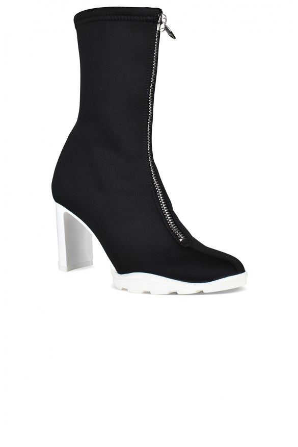 Alexander Mcqueen ladies Scuba Boots heels black white