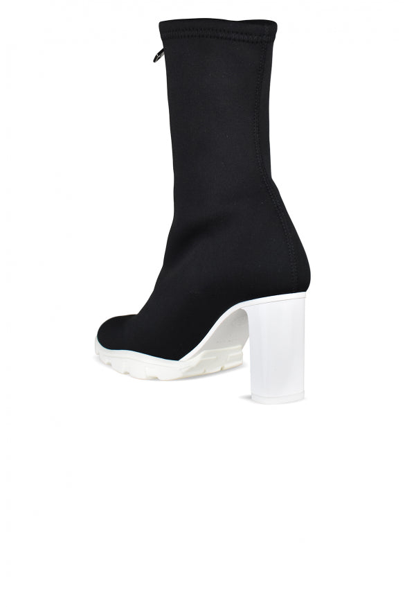 Alexander Mcqueen ladies Scuba Boots heels black white
