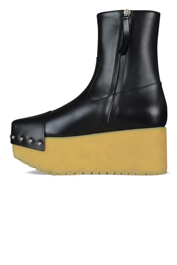 Moncler Ladies Zulima Ankle Boots black leather square toe studded platform
