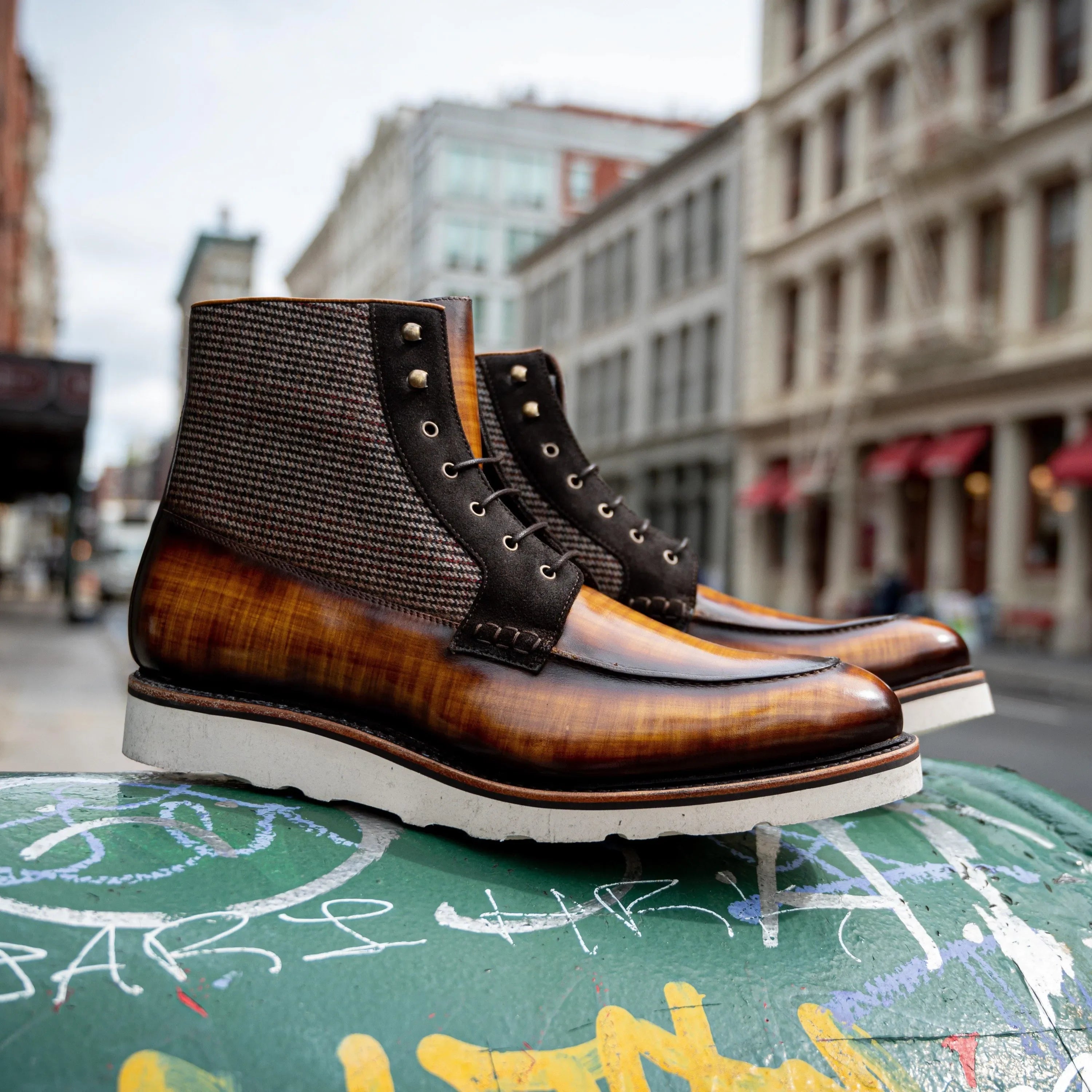 Brooklyn Patina Moc Boot II Men's Que Shebley