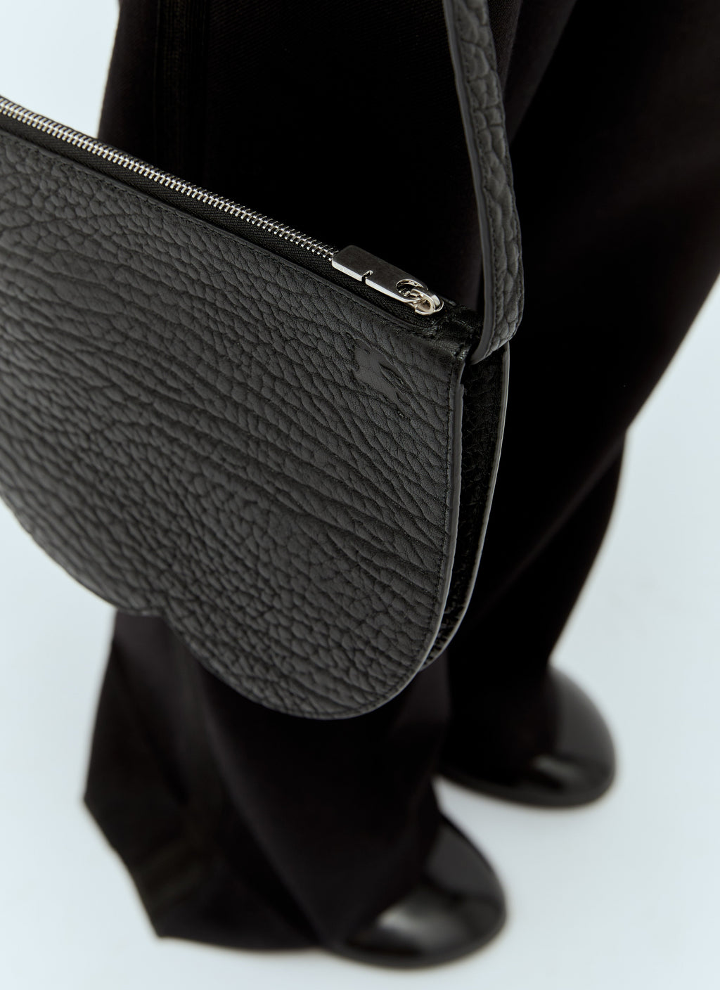 Burberry Chess Pouch Shoulder Bag ladies leather black purse handbag