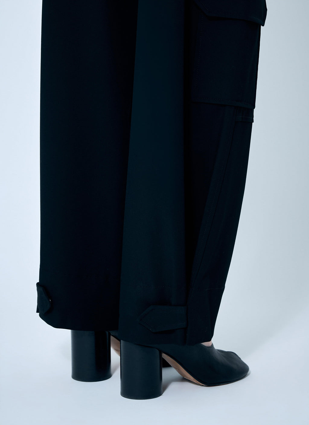 Ganni Ladies Solid Twill Suiting Cargo Pants Slacks Career