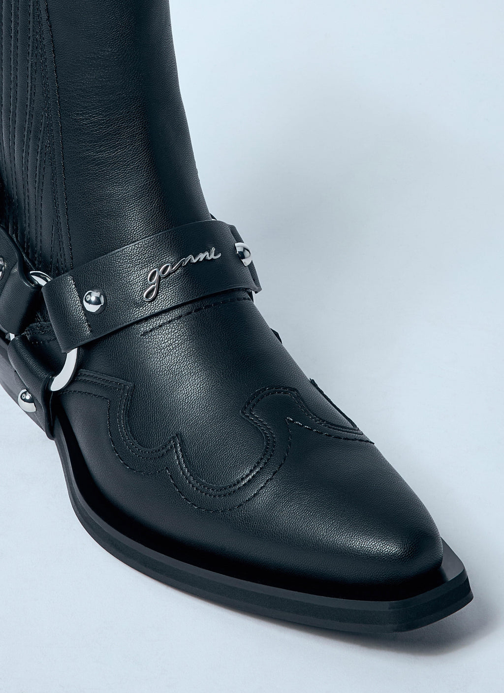 Ganni Ladies Low-Cut Western Chelsea ankle Boots motorcycle