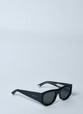 Gucci ladies Rectangular Frame Sunglasses black