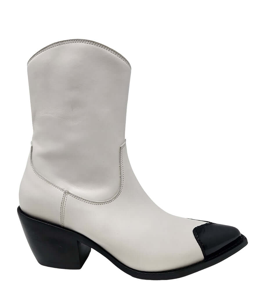 White/Black Heart Toe Ankle Boot leather Madison Maison Beverly Hills bootie