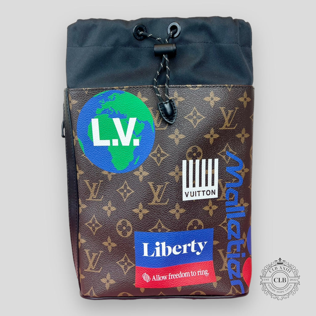 Louis Vuitton Monogram Chalk Slingbag Men's unisex purse handbag