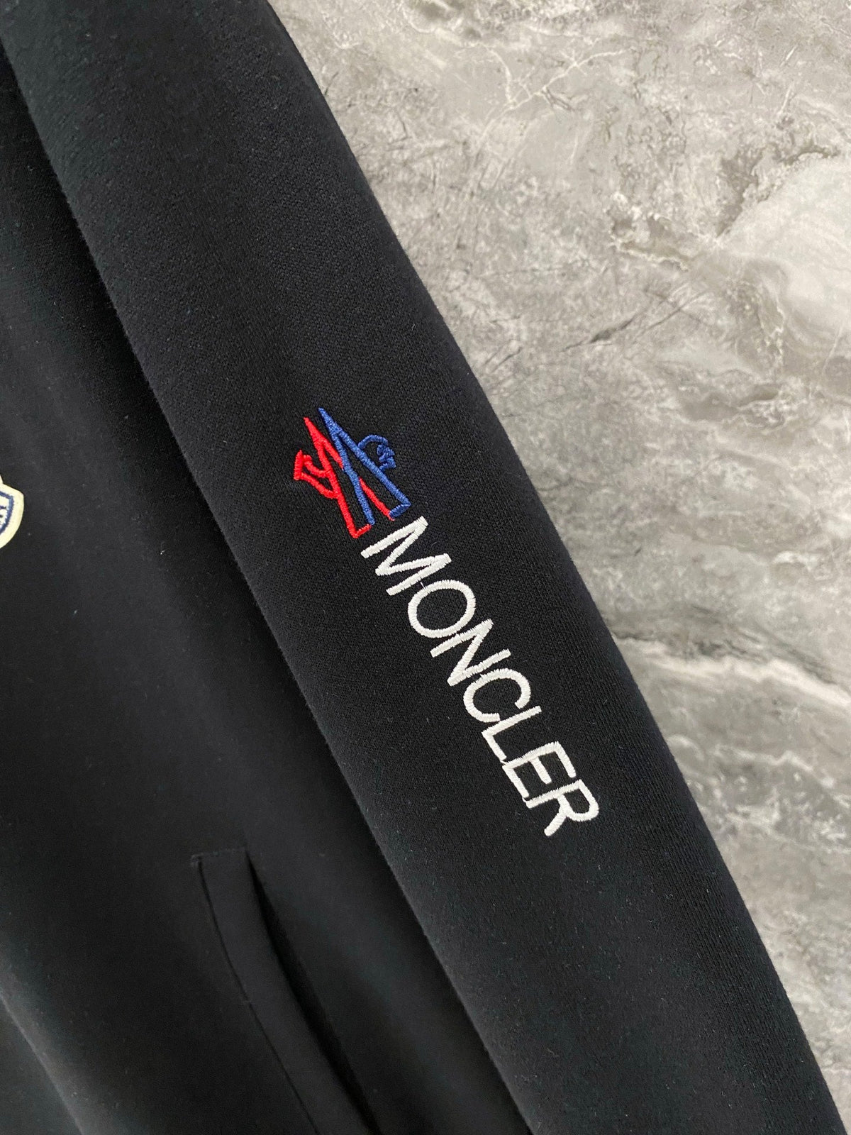 Moncler Tracksuit Men's Pant's Jacket 2PC set outfit