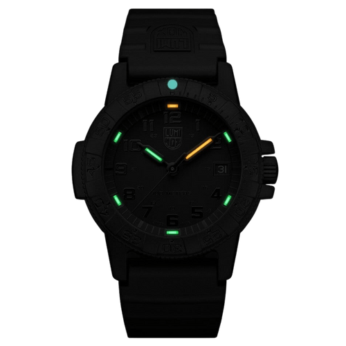 Leatherback SEA Turtle, 39 mm, Outdoor Watch, Blackout Men's Luminox