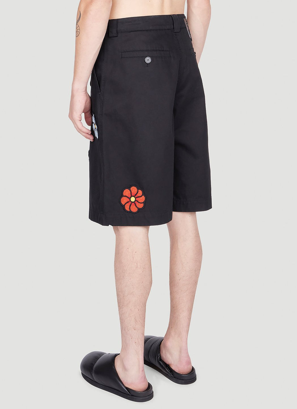 1 Moncler JW Anderson Men's Floral embroidery Bermuda Shorts black