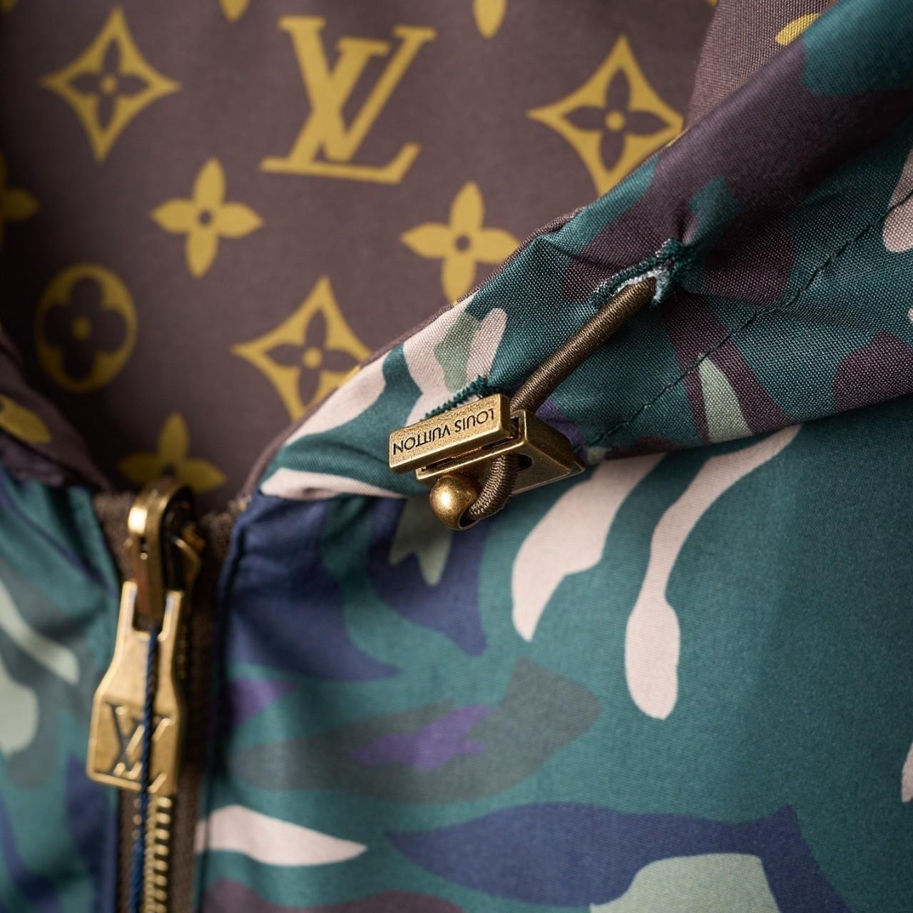 LV/Louis Vuitton Camouflage Monogram Logo Reversible Jacket Men's MED
