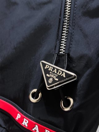 Prada Jacket Unisex Men's Windbreaker coat black