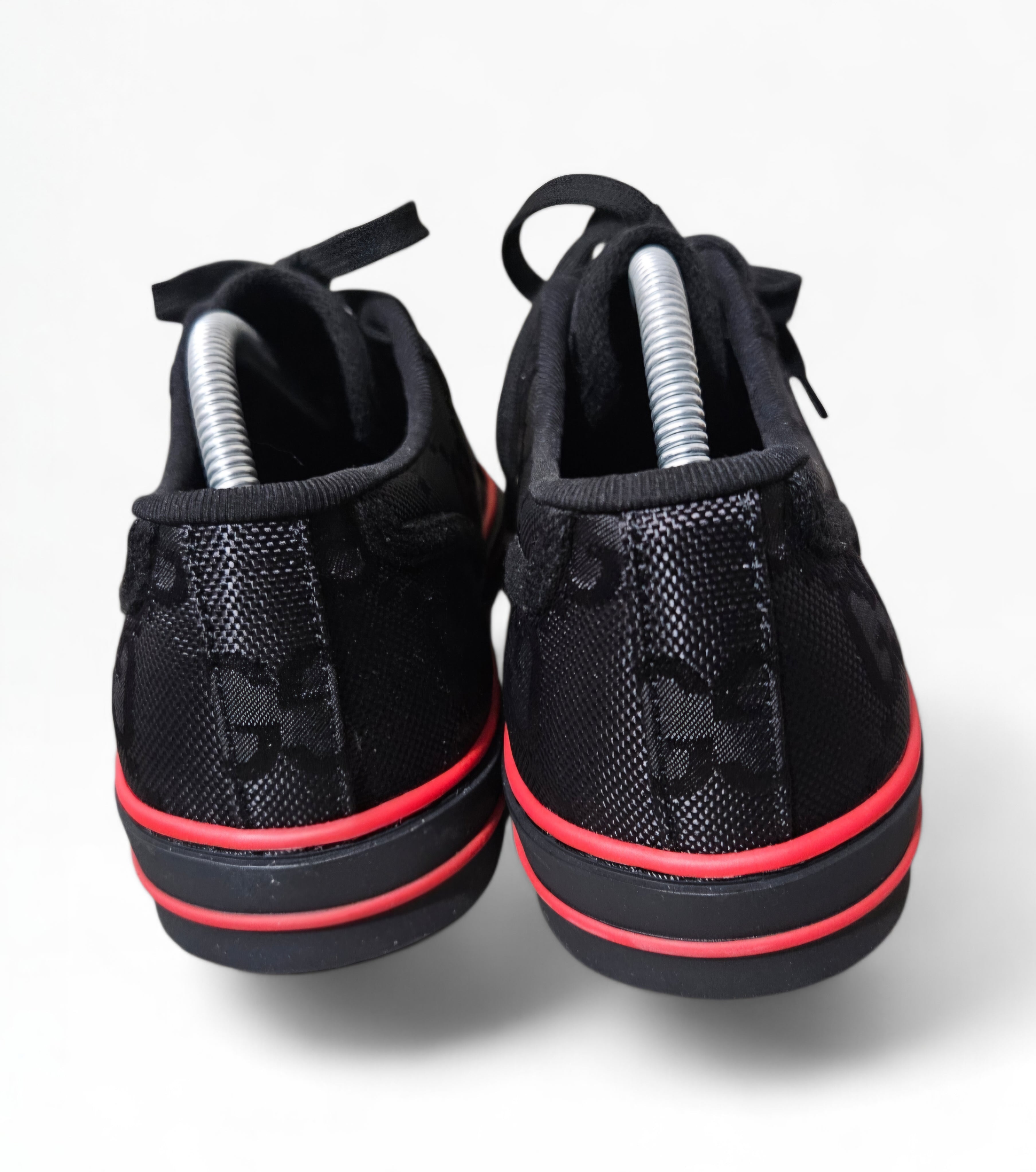 Gucci Tennis shoes 1977s ladies 9.5 sneakers black red green