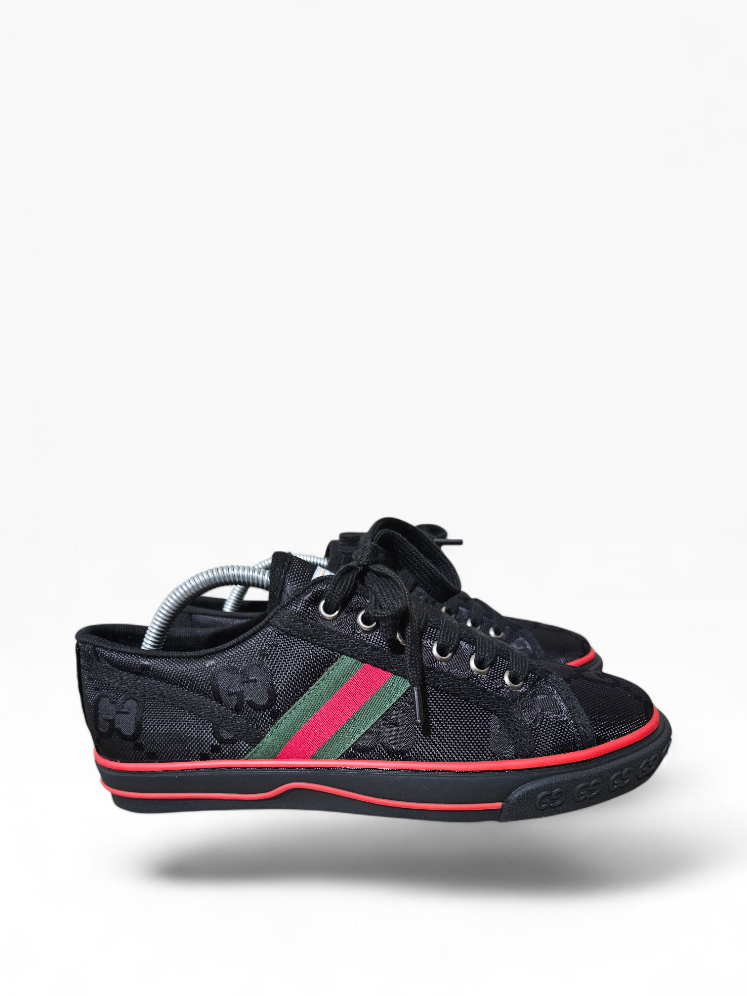 Gucci Tennis shoes 1977s ladies 9.5 sneakers black red green