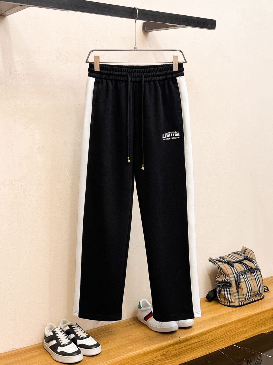 LV tracksuit jacket pants men's black white Size-XL