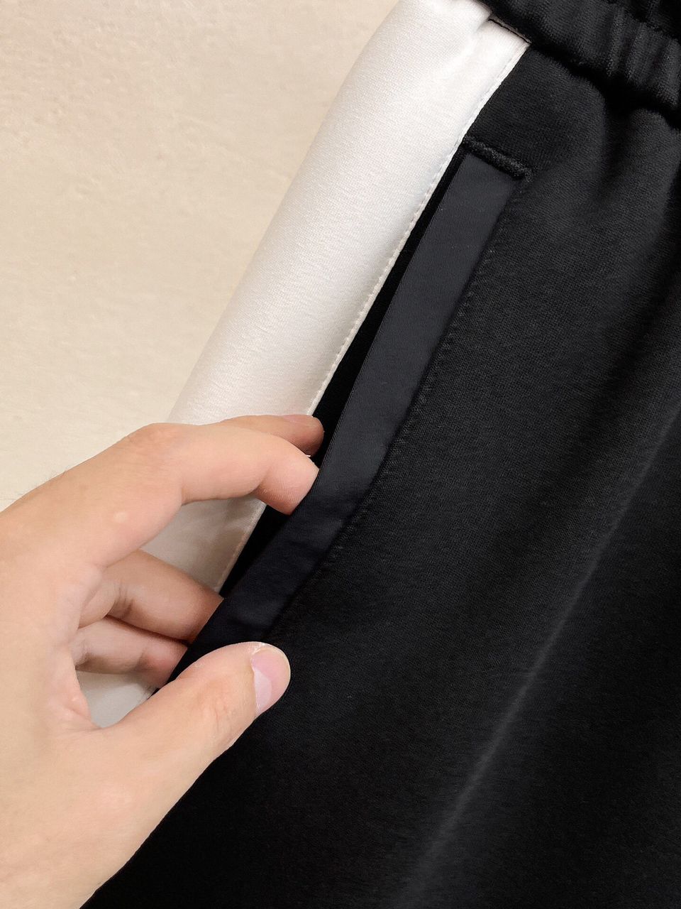 LV tracksuit jacket pants men's black white Size-XL