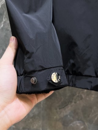Prada Jacket Unisex Men's Windbreaker coat black