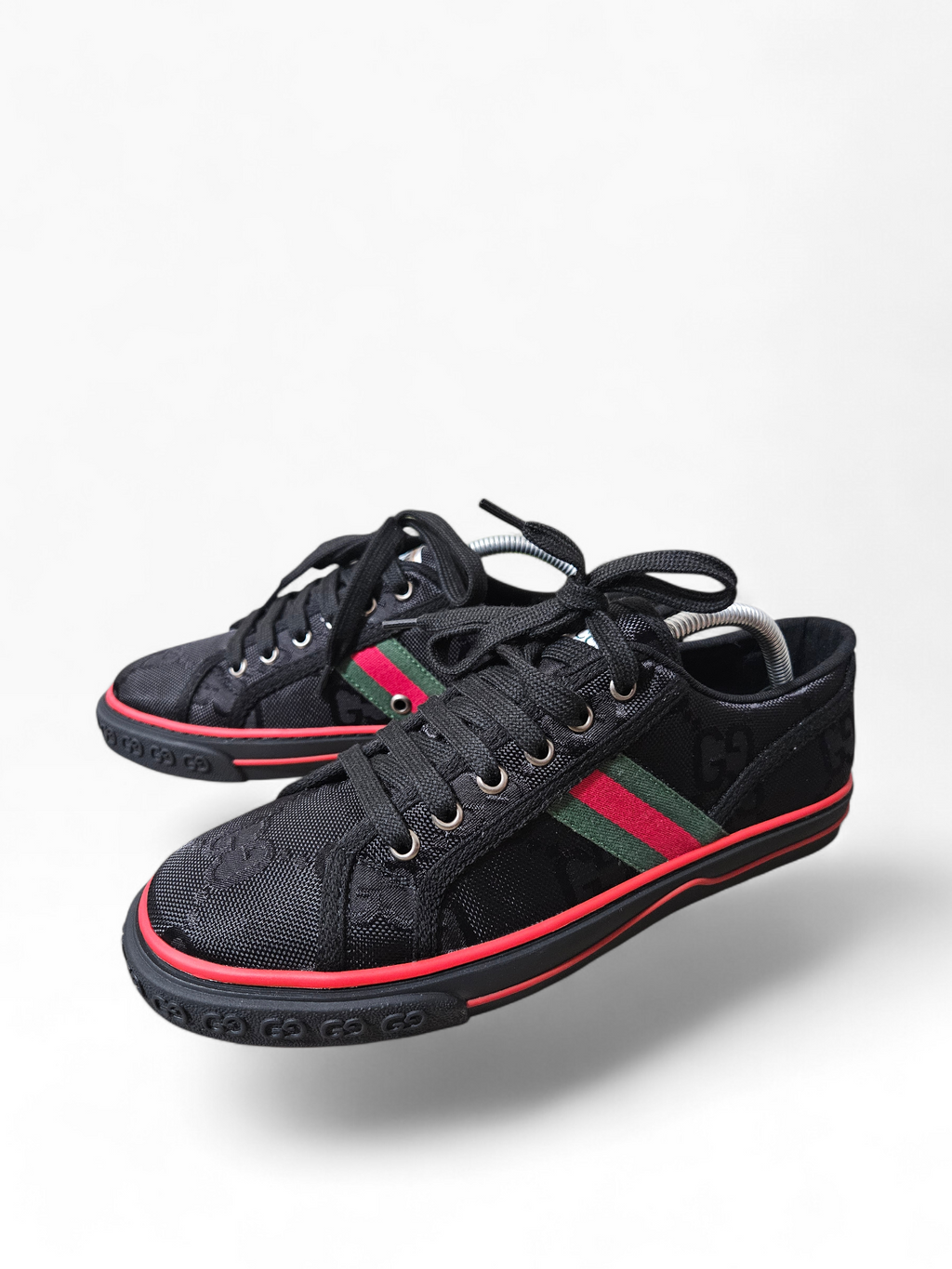 Gucci Tennis shoes 1977s ladies 9.5 sneakers black red green