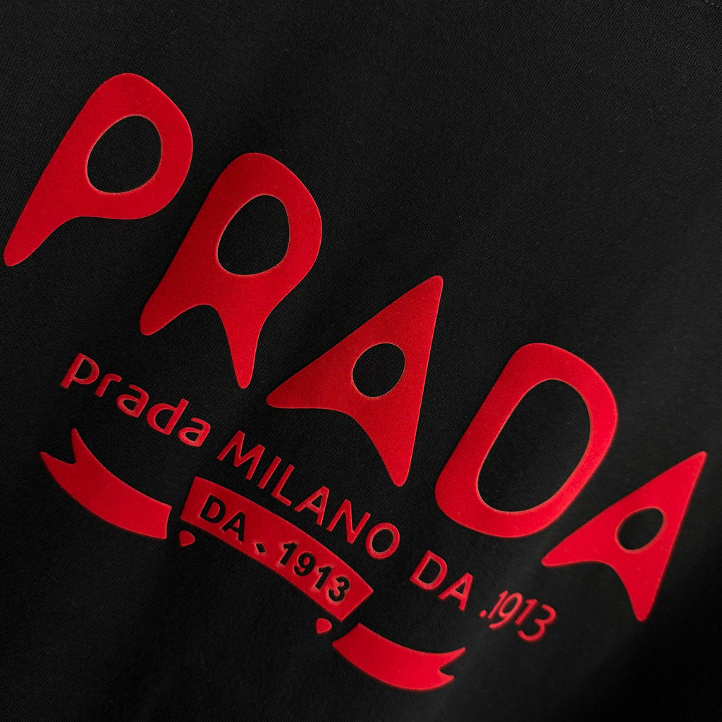 Prada 3D design T shirt Large men's unisex tee Black with red