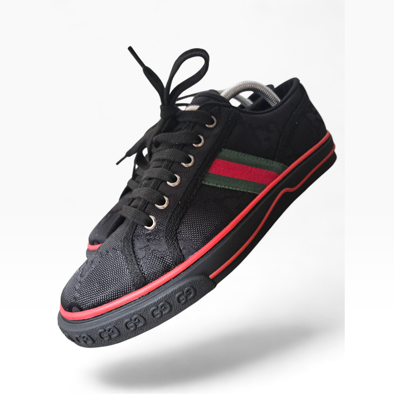 Gucci Tennis shoes 1977s ladies 9.5 sneakers black red green