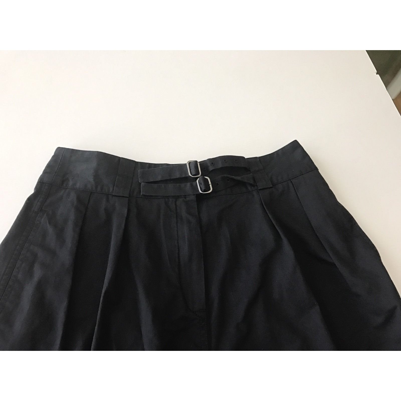 LACOSTE Pleated Shorts 42 10 Black $155 Womens walking bermuda-Shorts-Lacoste-42/10-Navy-Jenifers Designer Closet