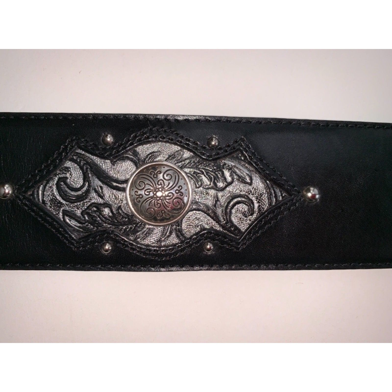 BRIGHTON M/L 32 wide black leather belt w/ lots of silver Burn Out western