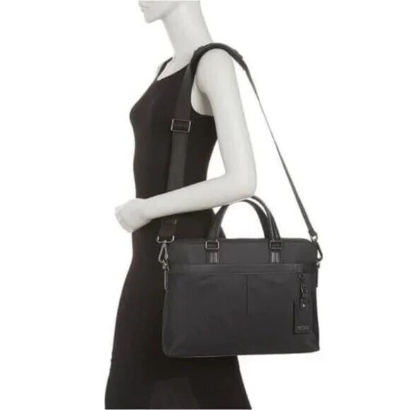 TUMI zip-top slim business briefcase bag carry-on bag travel Easton bag